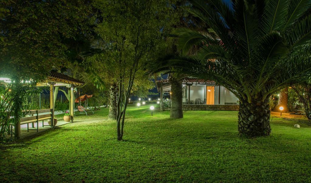 Linaraki Studios & Apartments Sikia Halkidiki エクステリア 写真