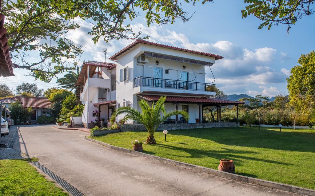 Linaraki Studios & Apartments Sikia Halkidiki エクステリア 写真